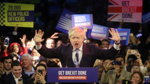 Τζόνσον: Ζούμε στη μεγαλύτερη Δημοκρατία στον κόσμο!