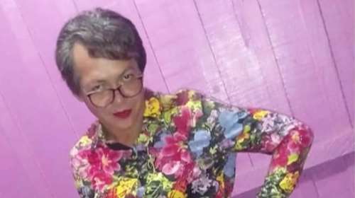 Μεταμφίεση-αποτυχία: Ντύθηκε σαν τη... μάνα του στις εξετάσεις οδήγησης