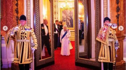 Η βασίλισσα φόρεσε την τιάρα που δεν δάνεισε στη Μέγκαν για τον γάμο της