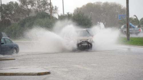 Σε εξέλιξη ο «Ετεοκλής» με βροχές, καταιγίδες και χιόνια