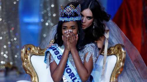 Τζαμακαϊνή και φεμινίστρια η νέα εντυπωσιακή Μις Κόσμος