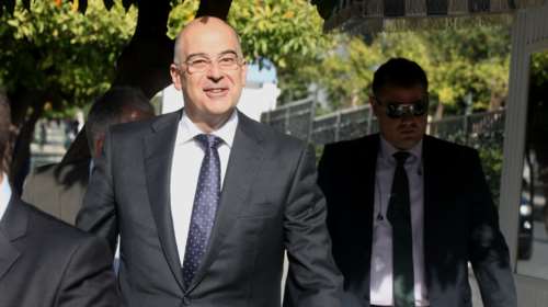 Μπαράζ επαφών Δένδια στη Σαουδική Αραβία