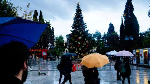 Καιρός Χριστουγένων - νέα δεδομένα: Από τη ζέστη στις βροχές