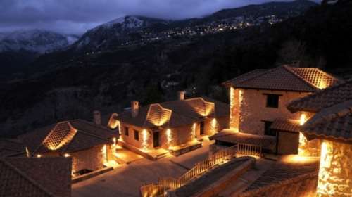 Χριστουγεννιάτικη απόδραση: Μία... ανάσα από την Αθήνα [εικόνες]