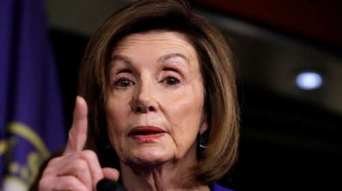 Πελόζι για παραπομπή Τραμπ: Είναι μια συνεχής απειλή