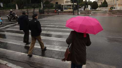 Ζέστη με συννεφιές και βροχές σήμερα σε όλη την Ελλάδα