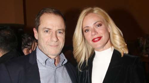 Η Ζέτα Μακρυπούλια με black and white look στο Εθνικό θέατρο [φωτο]