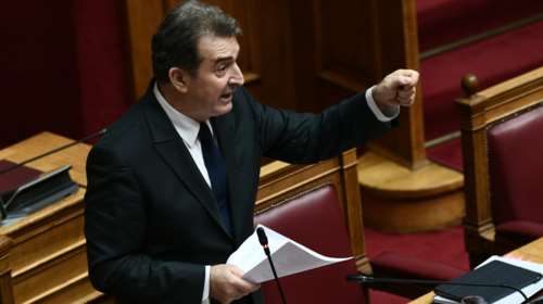 Χρυσοχοΐδης: Κάθε 10 λεπτά θα περνούν αστυνομικοί στη γειτονιά