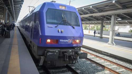 ΤΡΑΙΝΟΣΕ: Ποια δρομολόγια αναστέλλονται Χριστούγεννα &amp; Πρωτοχρονιά