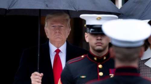 Τραμπ, η μεγαλύτερη απειλή για την παγκόσμια ειρήνη