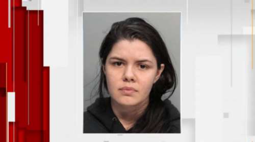 Καθηγήτρια αγγλικών έκανε σέξ με 15χρονο- Εβγαλε και βίντεο που την έκαψε