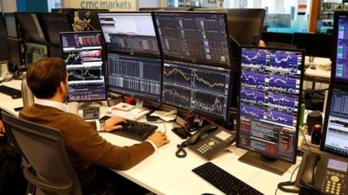 Σε ιστορικά υψηλά κινούνται οι μετοχές στις διεθνείς αγορές