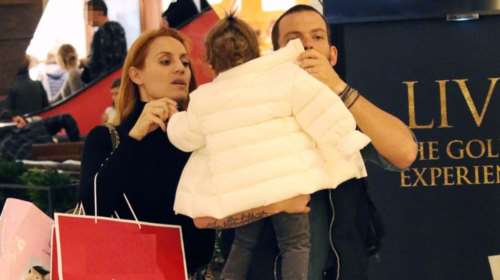 Eλεονώρα Μελέτη – Θοδ. Μαροσούλης: Για ψώνια με την κόρη τους