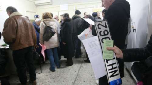 «Κληρώνει» για την παράταση στα τέλη κυκλοφορίας