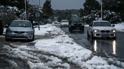 Χωρίς ρεύμα χωριά της Θήβας - Μάχη να μείνουν ανοικτοί οι δρόμοι