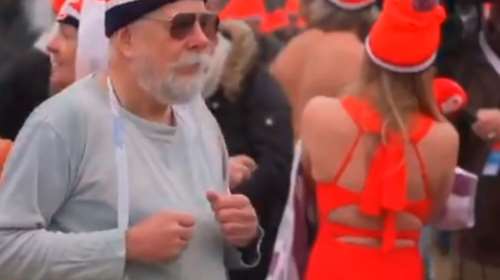 Ολλανδία: Βουτιές στη Βόρεια θάλασσα την Πρωτοχρονιά