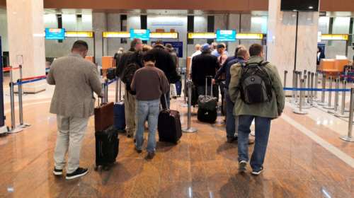 Δολοφονία Σουλεϊμανί: Αμερικανοί πολίτες εγκαταλείπουν άρον άρον το Ιράκ