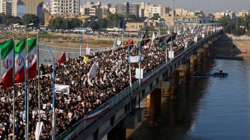 «Λαοθάλασσα» στην Αβάζ για τον Σουλεϊμανί [εικόνες]