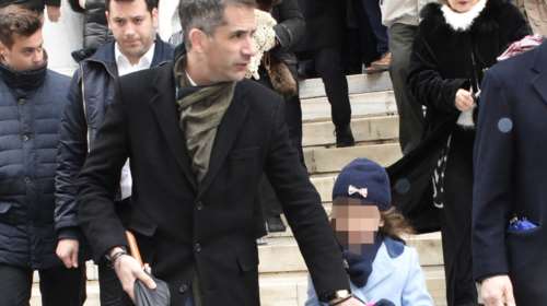 Ο Κώστας Μπακογιάννης με την «μικρή κυρία» κόρη του Ολυμπία στα Θεοφάνεια