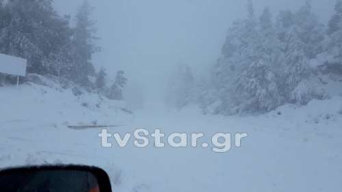 Εύβοια: Δύσκολες ώρες για τους κατοίκους, περιοχές χωρίς ρεύμα