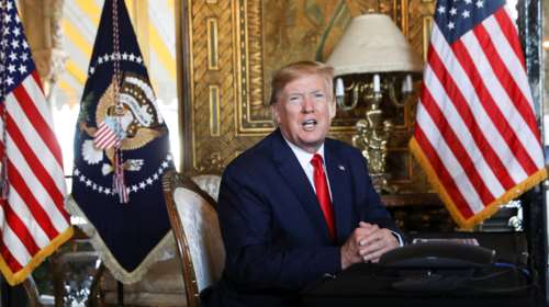 Τραμπ: «Ο Ζούκερμπεργκ μου είπε ότι είμαι το Νο1 στο Facebook»