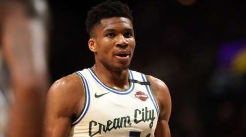 Επικές ευχές Μπακς σε Αντετοκούνμπο: «Σπίτι χωρίς Γιάννη...»