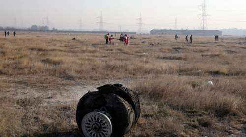 Ιράν: Βρέθηκε ένα μαύρο κουτί από το αεροσκάφος που συνετρίβη