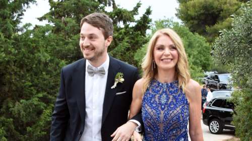 Η Ελλη Στάη θα γίνει γιαγιά: Ο γιος της και η σύζυγός του περιμένουν παιδί