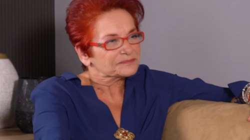 ΕΡΤ: Ετσι αποχαιρέτισε την πρώτη γυναίκα που παρουσίασε ειδήσεις