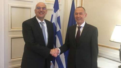 Συνάντηση Δένδια με τον Ρώσο πρέσβη στο ΥΠΕΞ