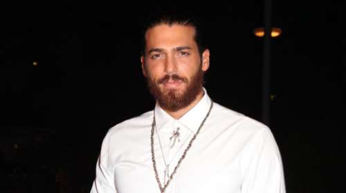 Ο «Φτερωτός Θέος» κουρεύτηκε, ξυρίστηκε και πάει στρατό! - Δείτε την αλλαγή