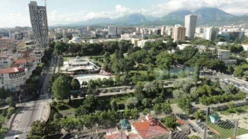 Με ελληνική σφραγίδα τα μεγάλα έργα υποδομής στην Αλβανία