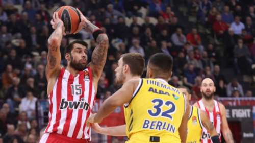 Euroleague: Οδυνηρή ήττα-μαχαιριά για τον Ολυμπιακό από Άλμπα