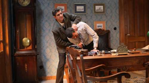 «Αγριες Μέλισσες»: Ο Μιλτιάδης δέρνει τον Δούκα [βίντεο]