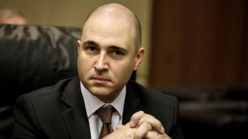 Έντονη αντίδραση ΣΥΡΙΖΑ στα υπονοούμενα Μπογδάνου περί τρομοκρατίας