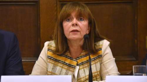 Στις 22 Ιανουαρίου η πρώτη ψηφοφορία για την Σακελλαροπούλου