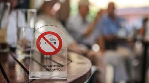 Αντικαπνιστικός νόμος: Επεσαν «καμπάνες» - Λουκέτο σε «Λέσχη»