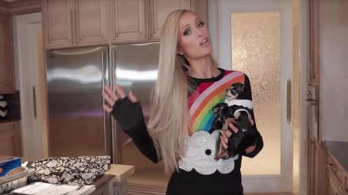 Η Πάρις Χίλτον μαγειρεύει και ο πλανήτης ξεκαρδίζεται [βίντεο]