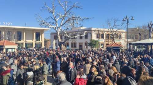 Μεγάλες συγκεντρώσεις σε Χίο, Λέσβο, Σάμο για το προσφυγικό