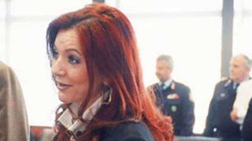 Novartis: Πόρισμα φωτιά κατά του γιατρού συζύγου της εισαγγελέως Ελένης Ράικου - &quot;Υπόθεση φούσκα&quot; απαντά ο ίδιος