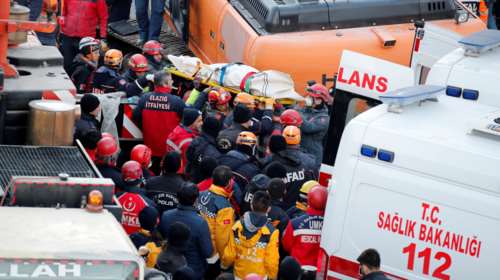 Τουρκία: Αυξάνονται τα θύματα από τον σεισμό - 38 οι νεκροί