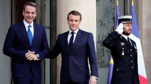 Στο Μέγαρο των Ηλυσίων ο Κυρ. Μητσοτάκης- Συνάντηση με Μακρόν