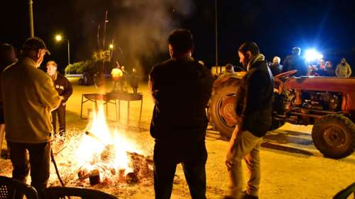 Αργολίδα: Μπλόκο αγροτών - Εκλεισαν συμβολικά την εθνική οδό