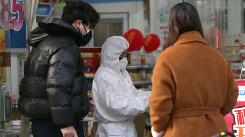 Κοροναϊός: Ο Κινέζος πρωθυπουργός ζήτησε βοήθεια από την ΕΕ