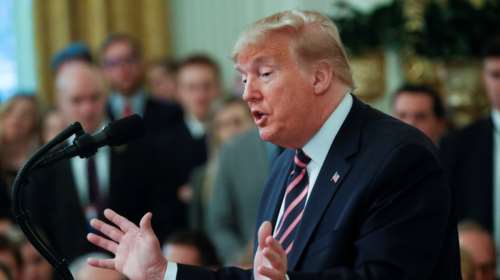 Πανηγυρικό διάγγελμα Τραμπ: Η παραπομπή μου ήταν μια μαλ@κ@@