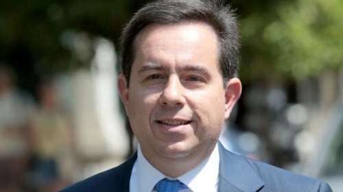 Στο κτίριο Κεράνη θα στεγαστεί από αύριο το υπουργείο Μετανάστευσης