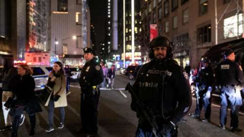 Ένοπλος άνοιξε πυρ μέσα στο αστυνομικό τμήμα του Μπρονξ της Ν.Υόρκης