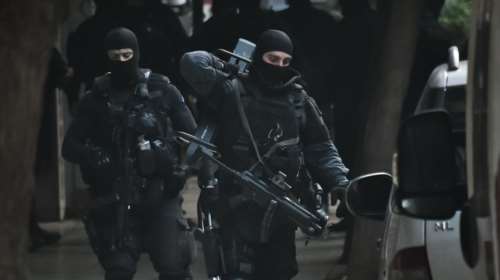 Εξάρχεια: Νέα επιχείρηση της ΕΛ.ΑΣ -2 συλλήψεις &amp; 5 προσαγωγές