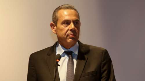 Ο αγνώριστος Καμμένος μιλάει για όλα στον Χατζηνικολάου