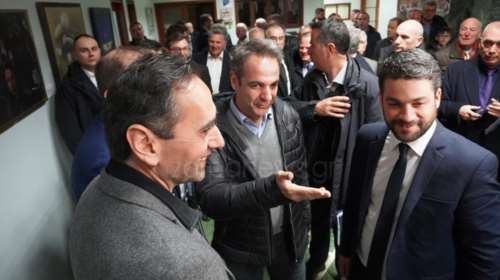 Ατάκα Μητσοτάκη για τη Ντόρα στο Δημαρχείο Χανίων: «Η κυρια;»